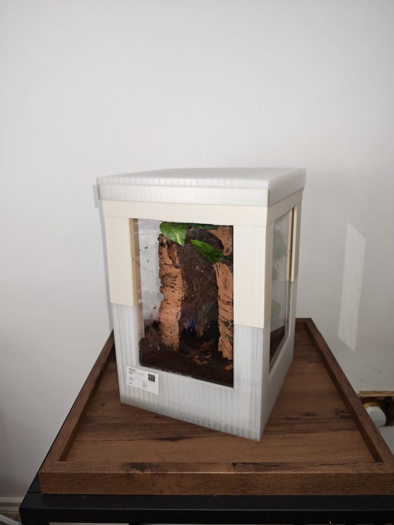 Spiderpig Enclosures Large Arboreal enclosure
